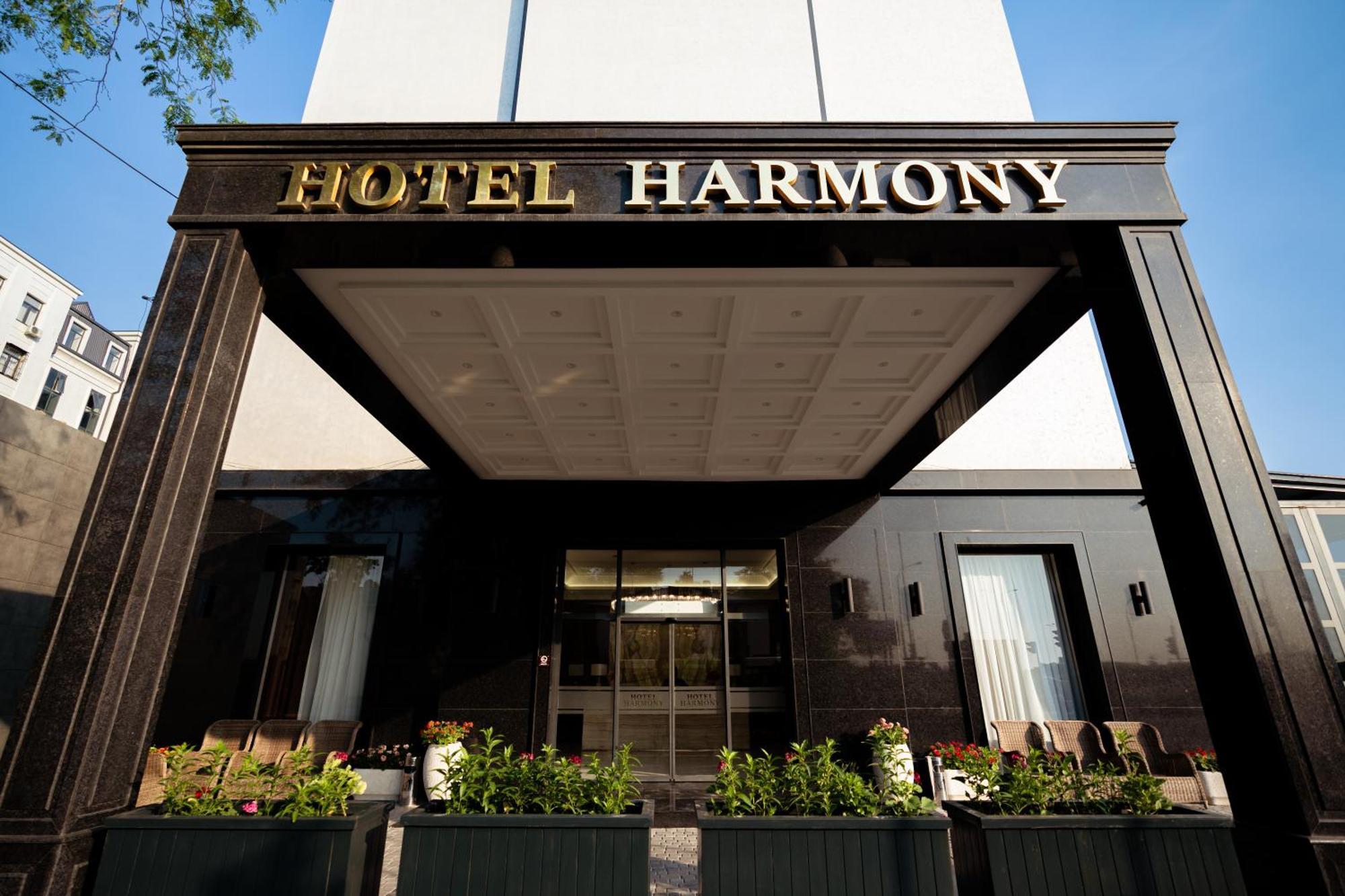 Harmony Hotel Tasken Kültér fotó